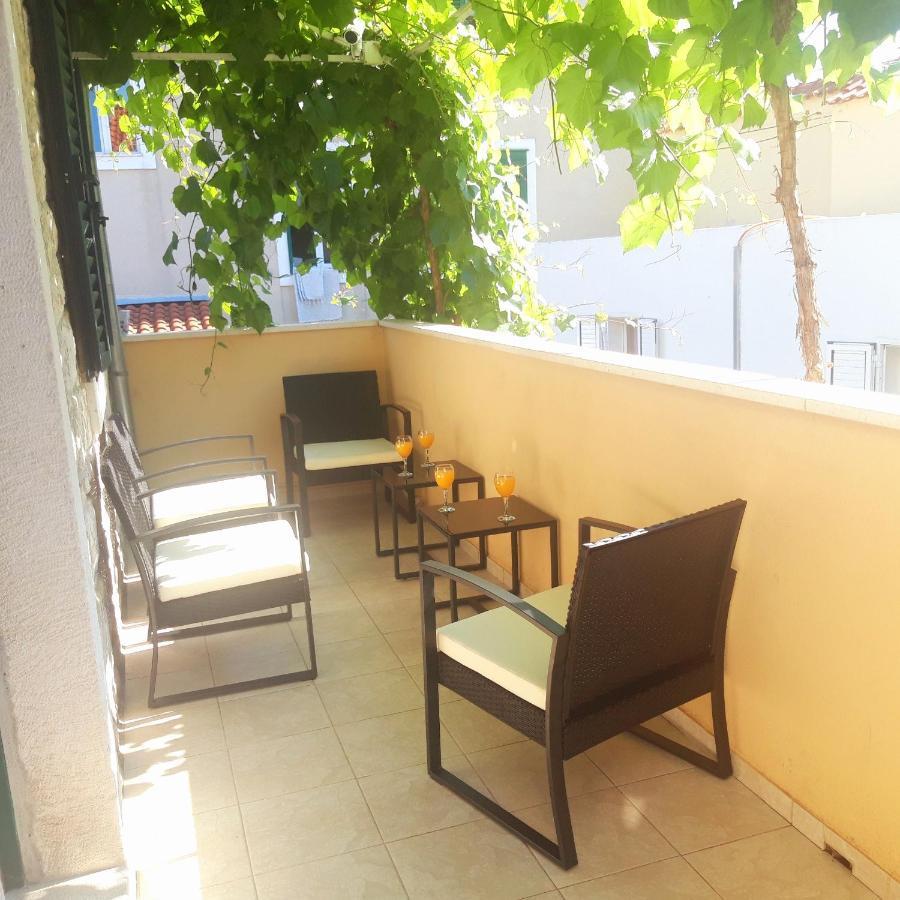 Luxury Mansarda Duplex - City Centre - Stone House Διαμέρισμα Σπλιτ Εξωτερικό φωτογραφία