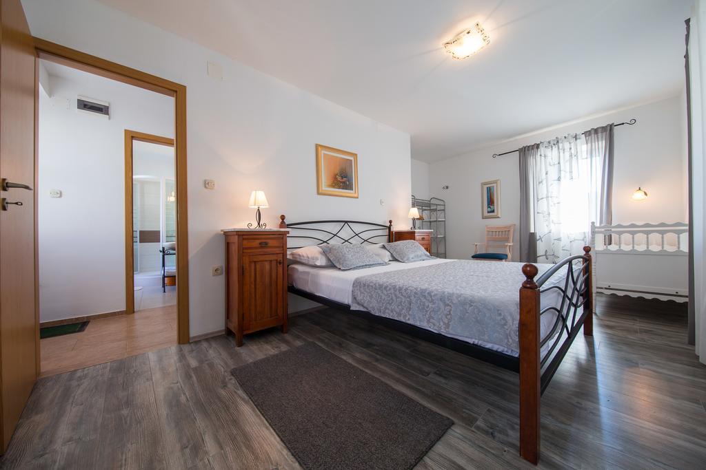 Luxury Mansarda Duplex - City Centre - Stone House Διαμέρισμα Σπλιτ Εξωτερικό φωτογραφία